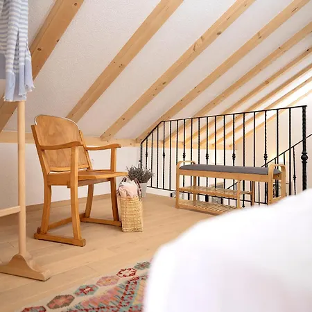 1 Bedroom Gorgeous In Holiday home *