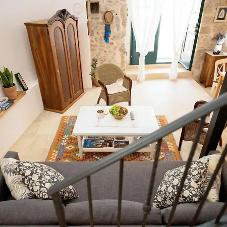 1 Bedroom Gorgeous In * Vrisnik