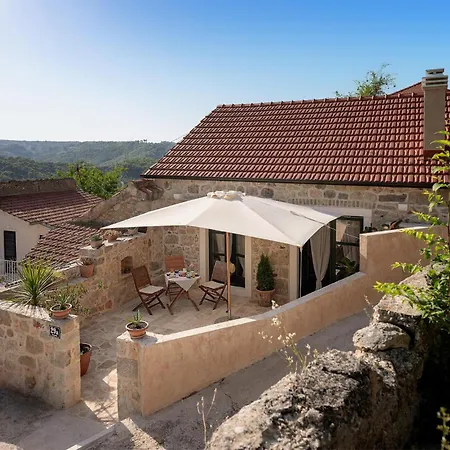 1 Bedroom Gorgeous In