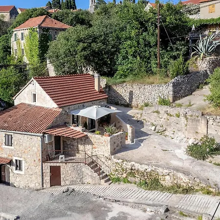 1 Bedroom Gorgeous In * Vrisnik